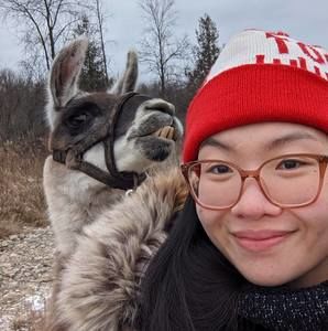 Meet your Posher, Lily